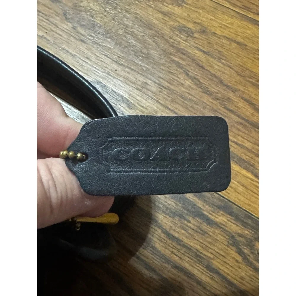 Coach vintage legacy